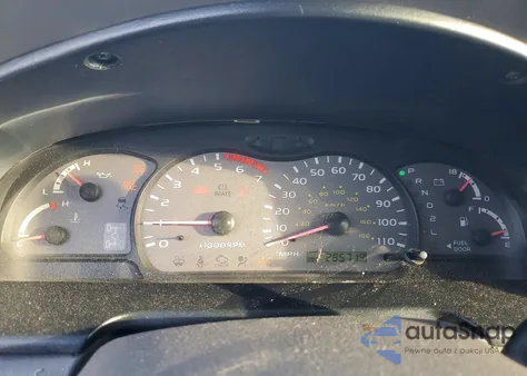 2002 Toyota Sequoia Limited z USA, uszkodzony, nr VIN 5TDBT48A32S104082